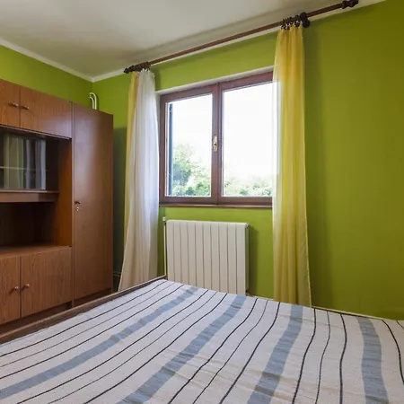 Family Friendly With A Swimming Pool Sisan, Medulin - 7243 Apartment *